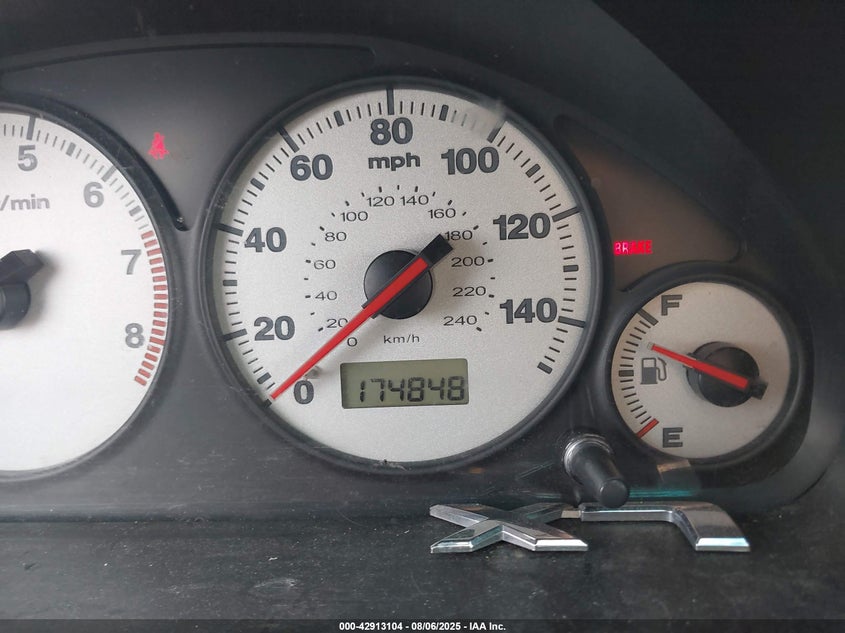 2002 Honda Civic Lx VIN: 2HGES15562H590019 Lot: 42913104