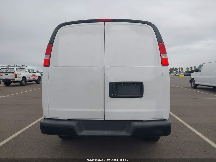 2017 Chevrolet Express 2500 Work Van VIN: 1GCWGAF14H1310699 Lot: 42913440