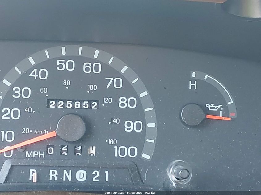 2000 Ford E-150 Recreational VIN: 1FDRE14WXYHC02124 Lot: 42913538