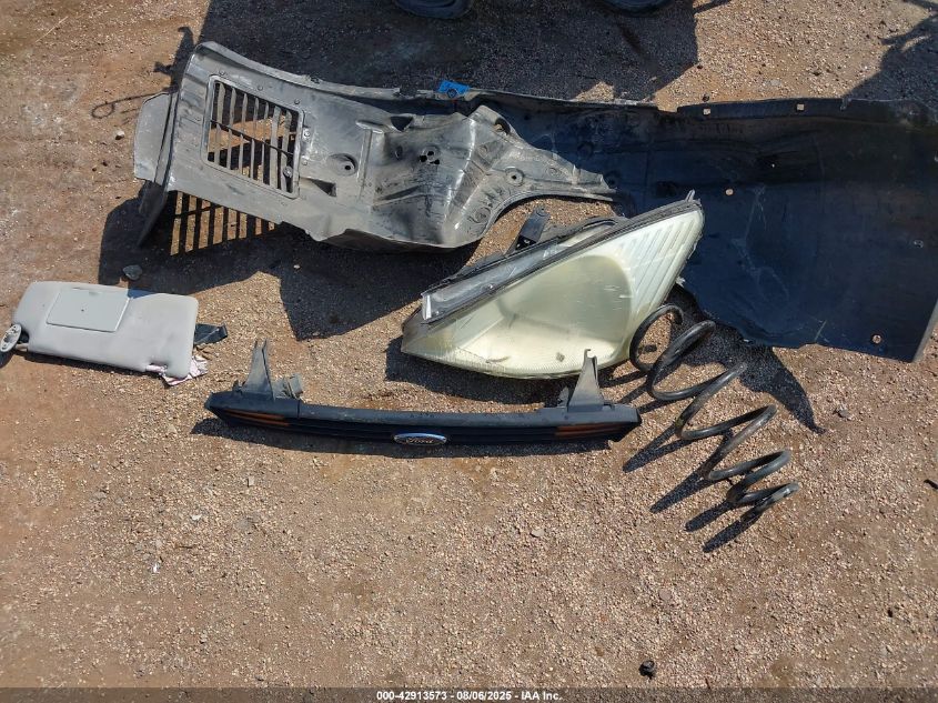 2002 Ford Focus Zx3 VIN: 3FAFP31342R140657 Lot: 42913573