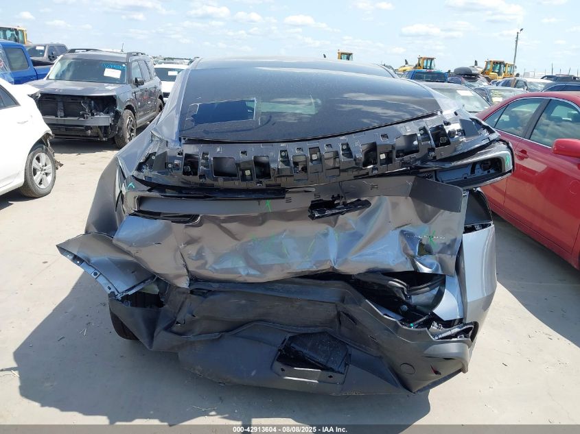 2026 Tesla Model Y VIN: 7SAYGDEE9TA428228 Lot: 42913604