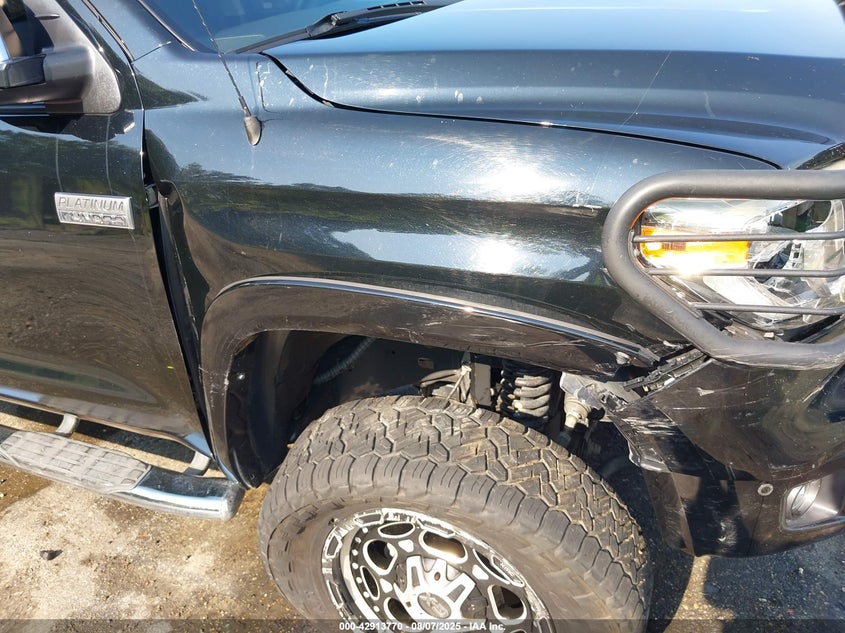 2018 TOYOTA TUNDRA PLATINUM 5.7L V8 - 5TFAW5F16JX678776