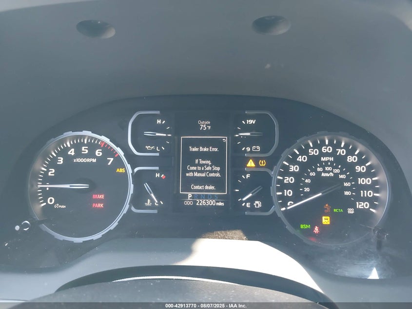 2018 TOYOTA TUNDRA PLATINUM 5.7L V8 - 5TFAW5F16JX678776