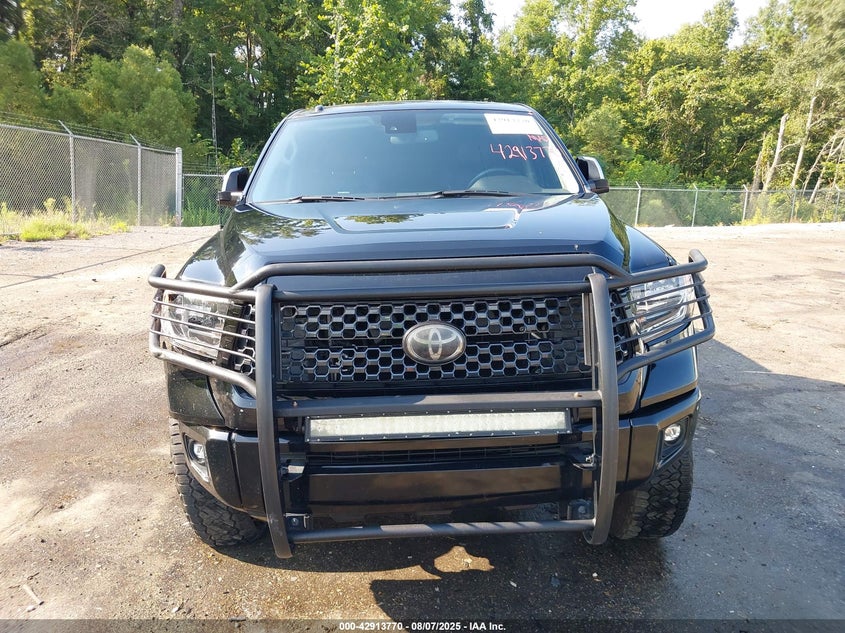 2018 TOYOTA TUNDRA PLATINUM 5.7L V8 - 5TFAW5F16JX678776