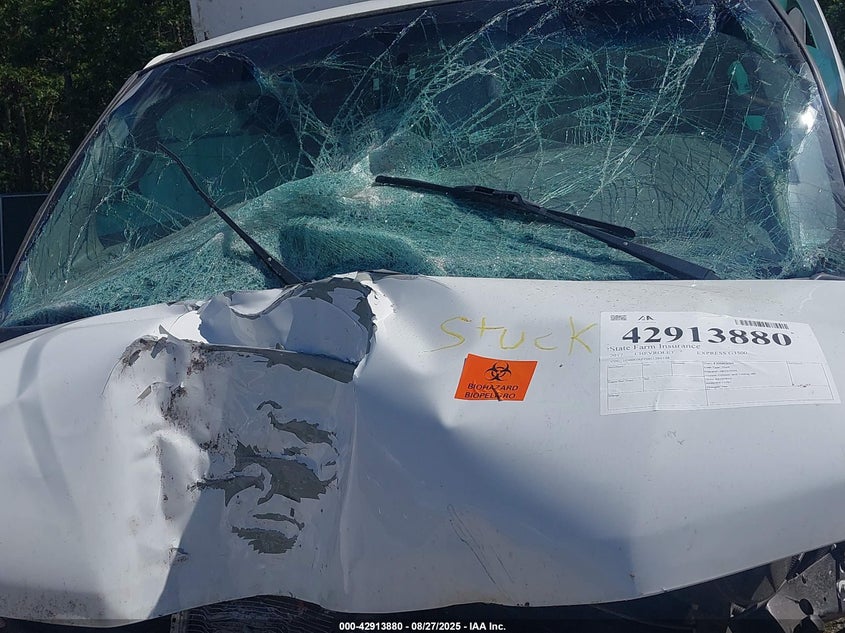 2017 Chevrolet Express Cutaway Work Van VIN: 1GB0GRFF0H1294148 Lot: 42913880