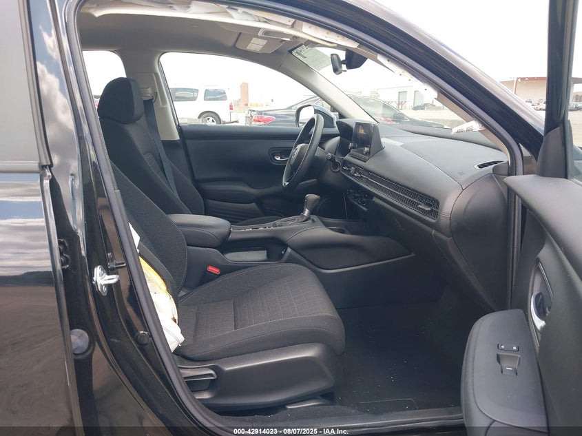 2023 HONDA HR-V 2WD LX - 3CZRZ1H33PM734375