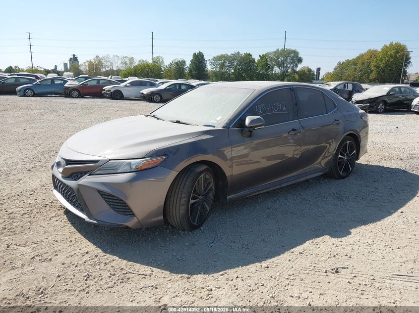2019 TOYOTA CAMRY XSE 4T1B61HK4KU733209