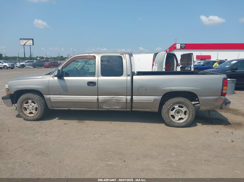 2000 Chevrolet Silverado 1500 Ls VIN: 2GCEC19T8Y1312440 Lot: 42914407