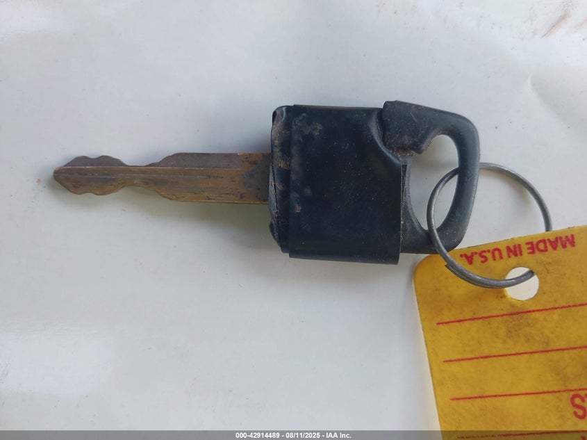 2002 Ford F-250 Lariat/Xl/Xlt VIN: 1FTNW21F42EB67096 Lot: 42914489