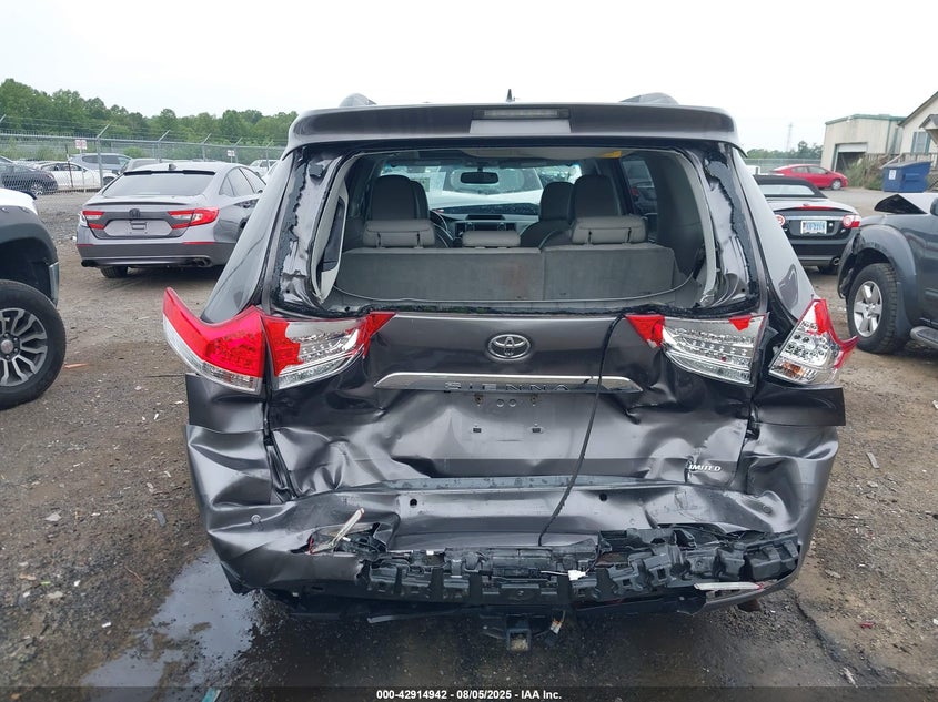 2011 Toyota Sienna Limited V6 VIN: 5TDYK3DCXBS141094 Lot: 42914942