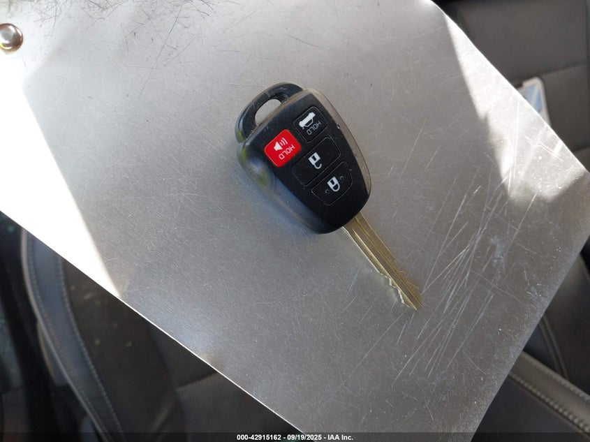 2015 Toyota Corolla S Plus VIN: 2T1BURHE9FC389401 Lot: 42915162