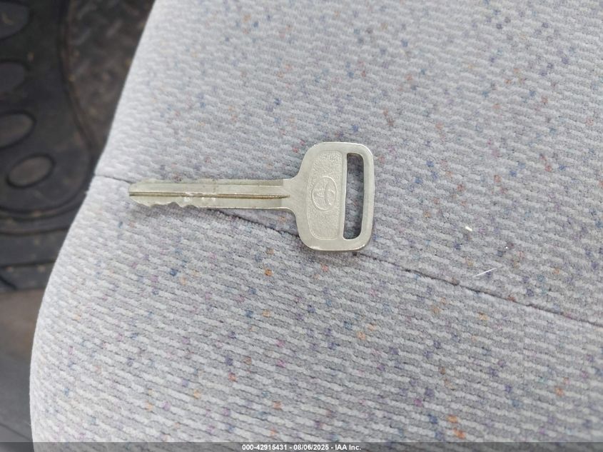 1999 Toyota Corolla Ce VIN: 1NXBR12E1XZ197529 Lot: 42915431