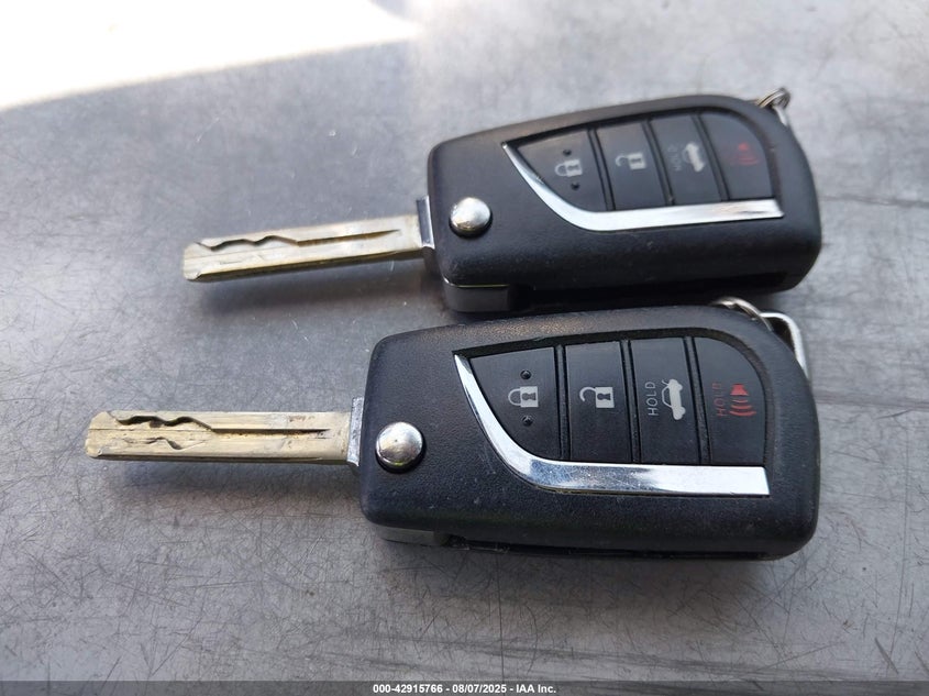 2020 TOYOTA CAMRY SE - 4T1G11AK6LU350307