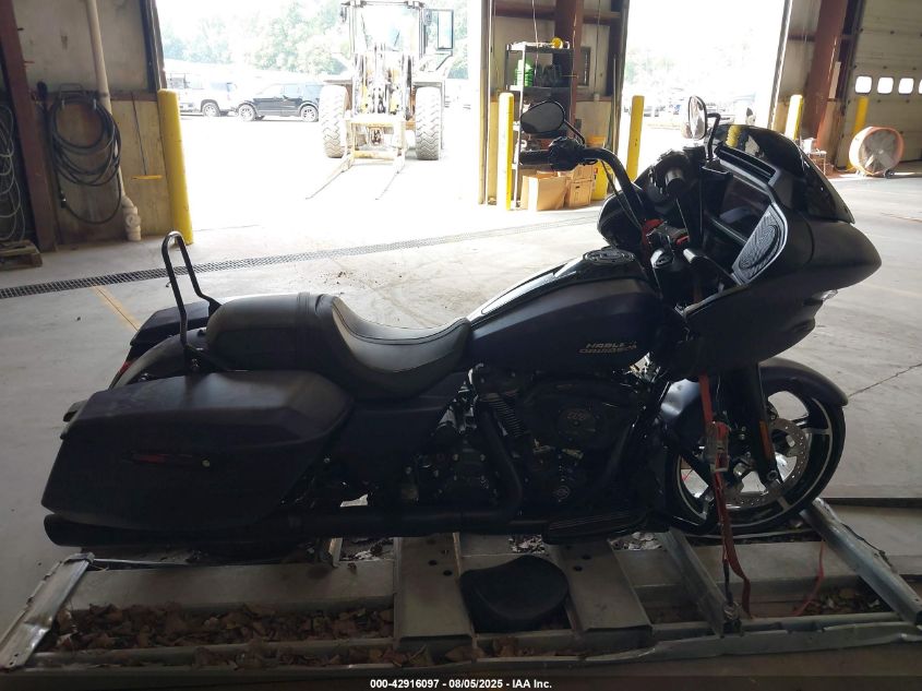 2025 Harley-Davidson Fltrx VIN: 1HD1KH714SB627429 Lot: 42916097