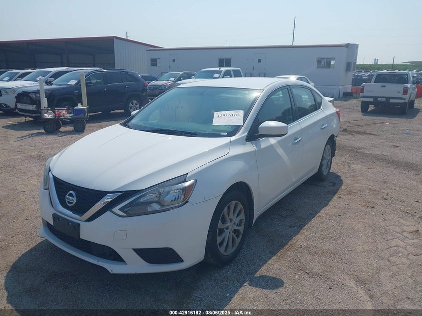 3N1AB7APXKY403210 2019 NISSAN SENTRA photo no. 2