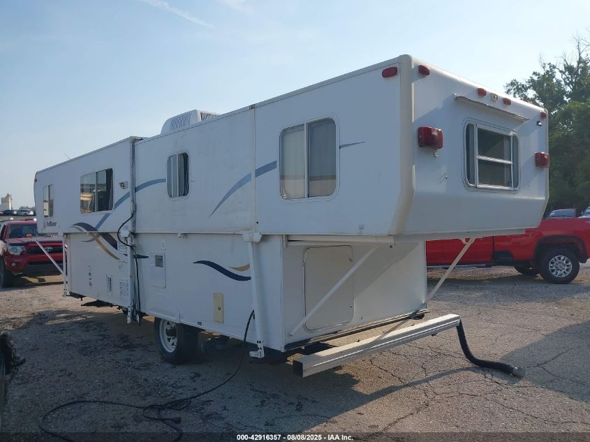 2003 Trailmanor M-2720