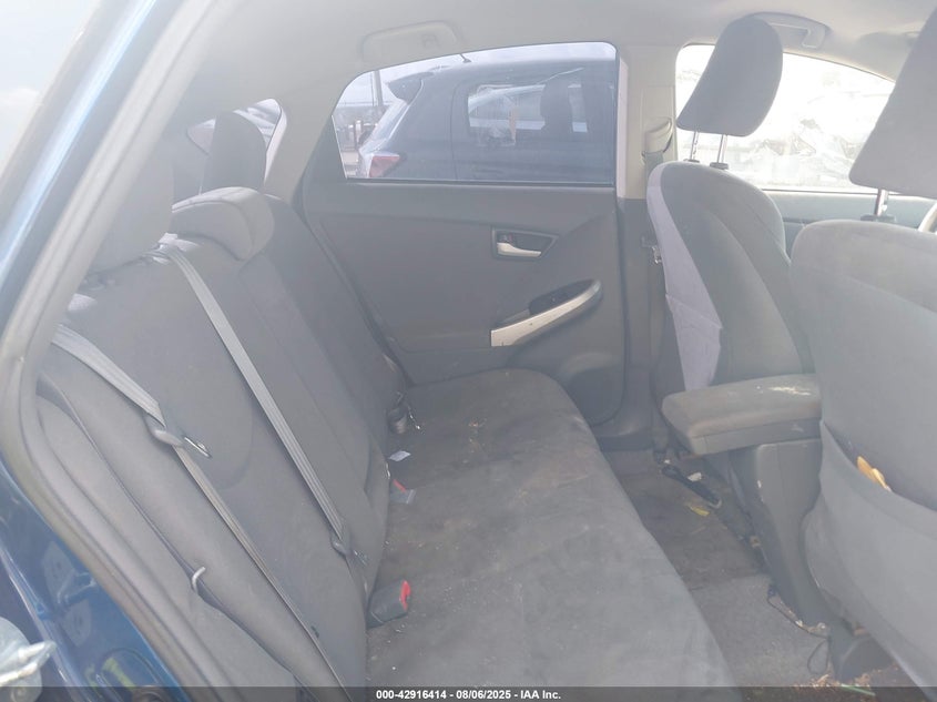 2011 Toyota Prius Two VIN: JTDKN3DU1B5331040 Lot: 42916414