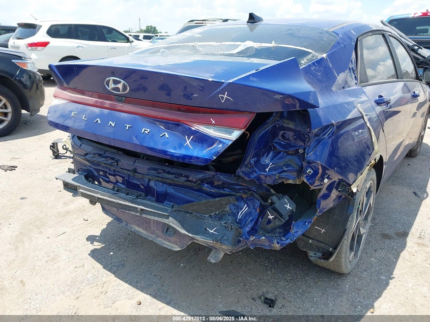 2023 HYUNDAI ELANTRA SEL - KMHLS4AG6PU582257