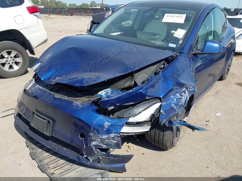 2024 Tesla Model Y Performance Dual Motor All-Wheel Drive VIN: 7SAYGDEF6RA286390 Lot: 42917028