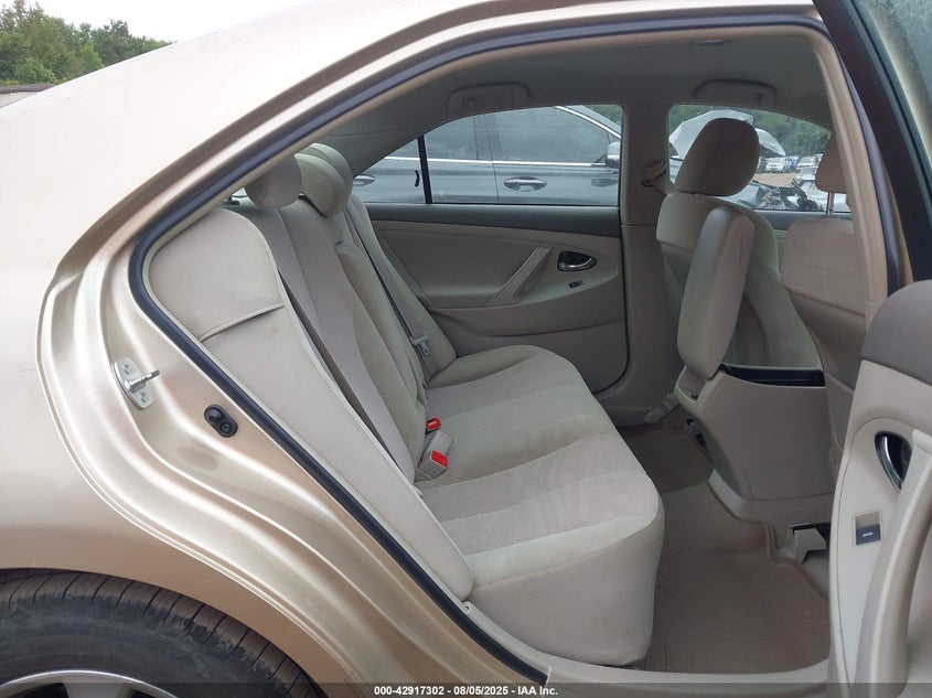 2011 Toyota Camry Le VIN: 4T1BF3EK5BU132942 Lot: 42917302