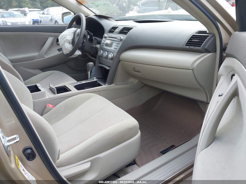 2011 Toyota Camry Le VIN: 4T1BF3EK5BU132942 Lot: 42917302