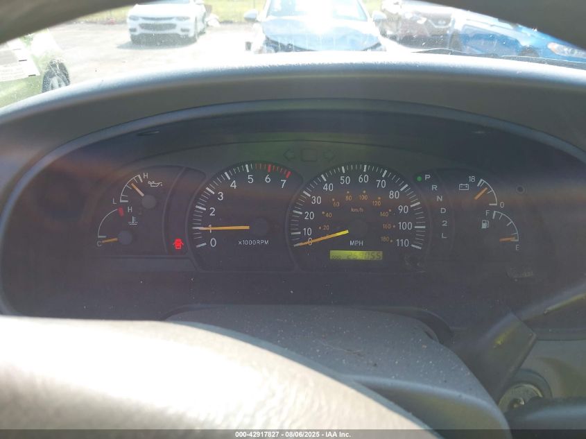 2001 Toyota Tundra Sr5 V8 VIN: 5TBBT44111S207661 Lot: 42917827