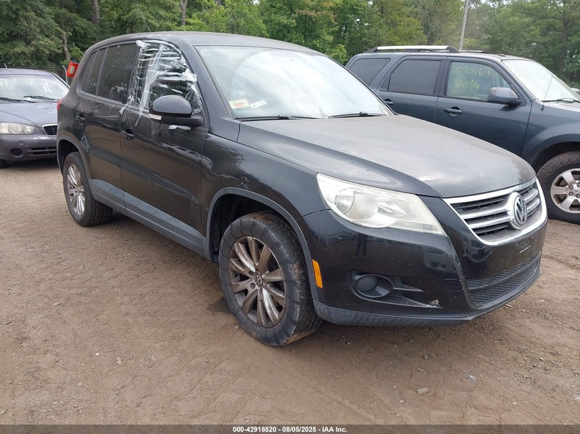 WVGAV7AX4AW521811 2010 Volkswagen Tiguan S auction photo 1