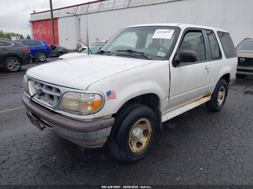 1FMCU24X4VUD28893 1997 FORD EXPLORER photo no. 2