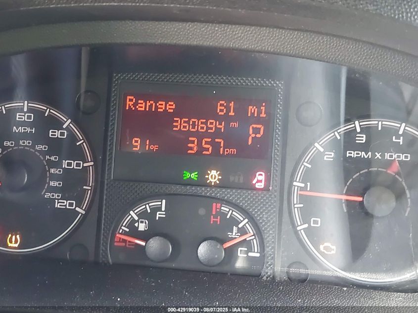 2019 Ram Promaster 2500 High Roof 159 Wb VIN: 3C6TRVDG1KE557895 Lot: 42919039