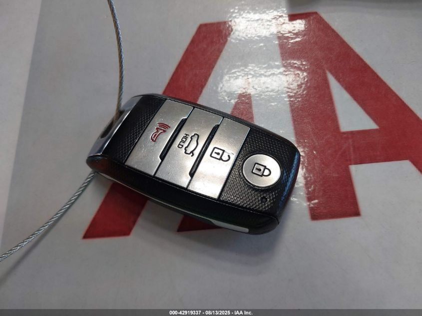 2017 Kia Forte S VIN: 3KPFL4A75HE128810 Lot: 42919337