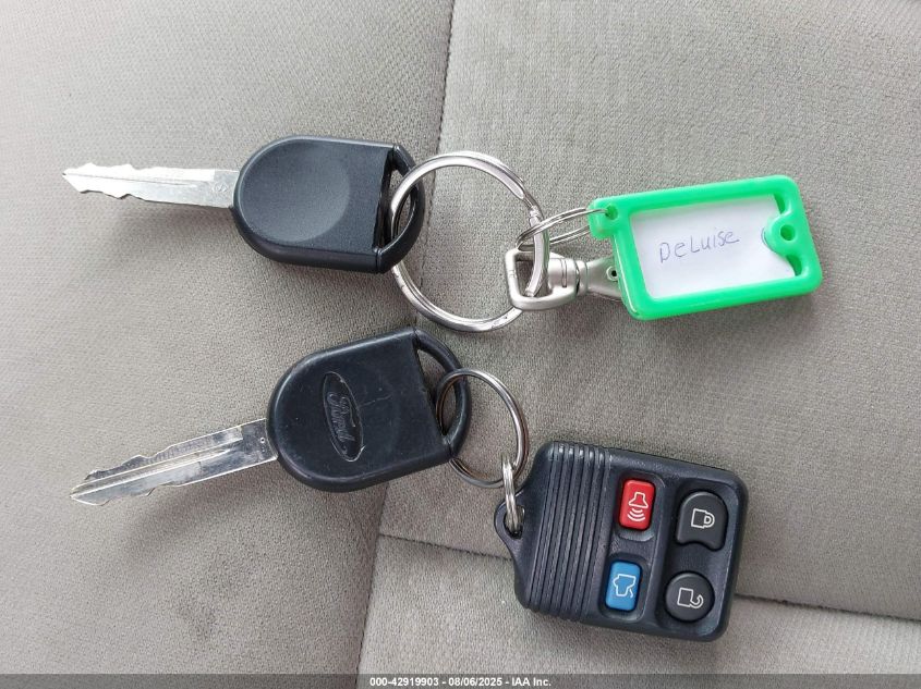 2008 Ford Expedition Xlt VIN: 1FMFU16518LA00201 Lot: 42919903