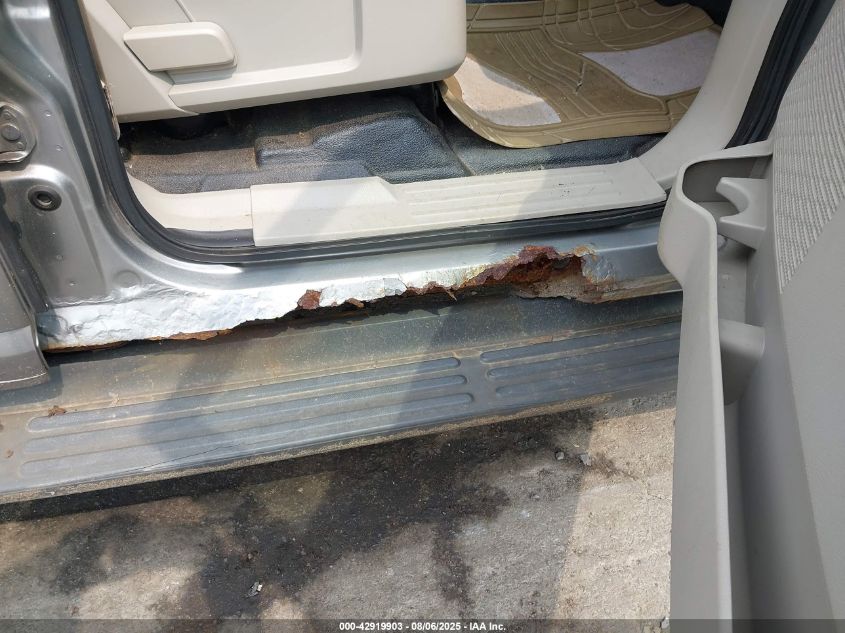 2008 Ford Expedition Xlt VIN: 1FMFU16518LA00201 Lot: 42919903