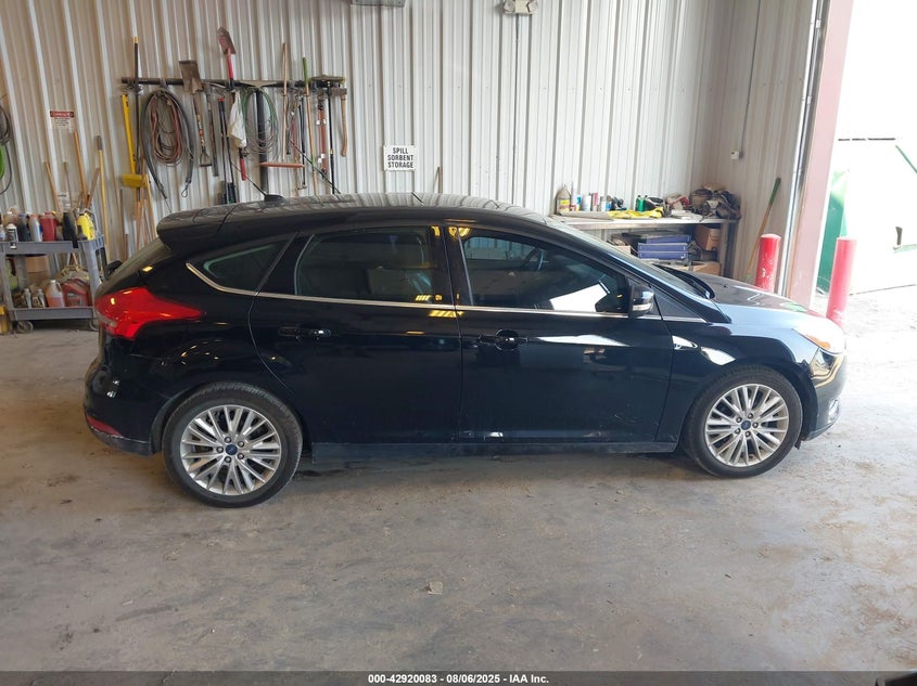2017 FORD FOCUS TITANIUM - 1FADP3N27HL242650