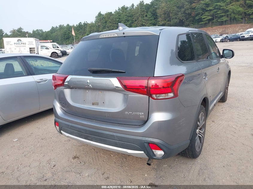 2018 MITSUBISHI OUTLANDER SE - JA4AZ3A34JZ011921