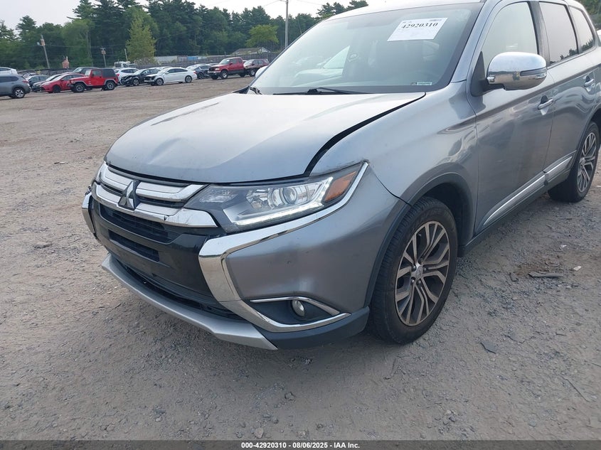 2018 MITSUBISHI OUTLANDER SE - JA4AZ3A34JZ011921