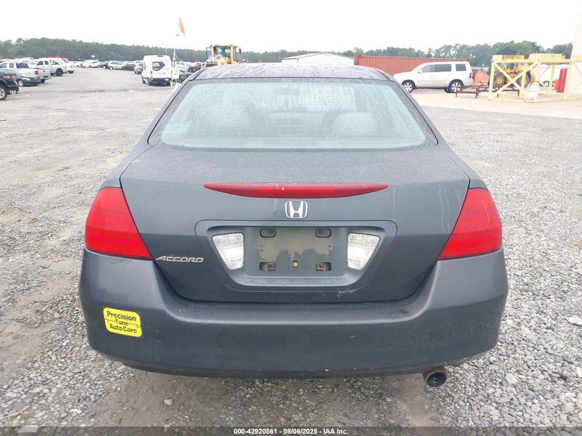 1HGCM563X7A165382 2007 HONDA ACCORD photo no. 17