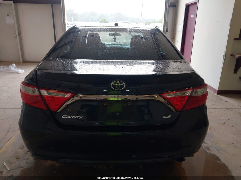 2017 TOYOTA CAMRY SE - 4T1BF1FK5HU447901