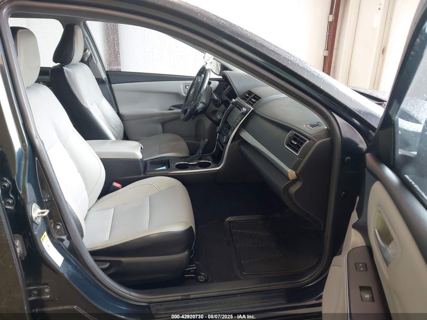 2017 TOYOTA CAMRY SE - 4T1BF1FK5HU447901