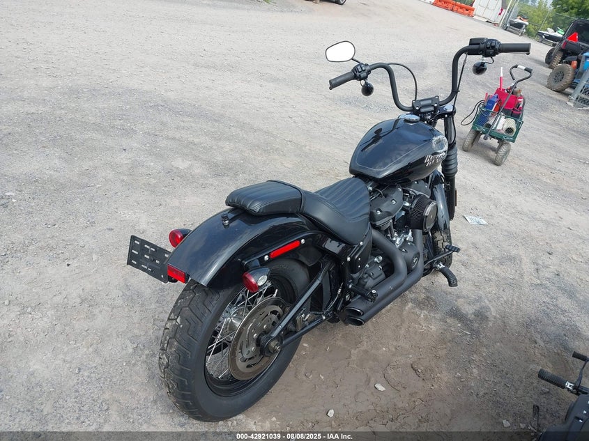 VIN 1HD1YJJ29KB050727 2019 HARLEY-DAVIDSON FXBB