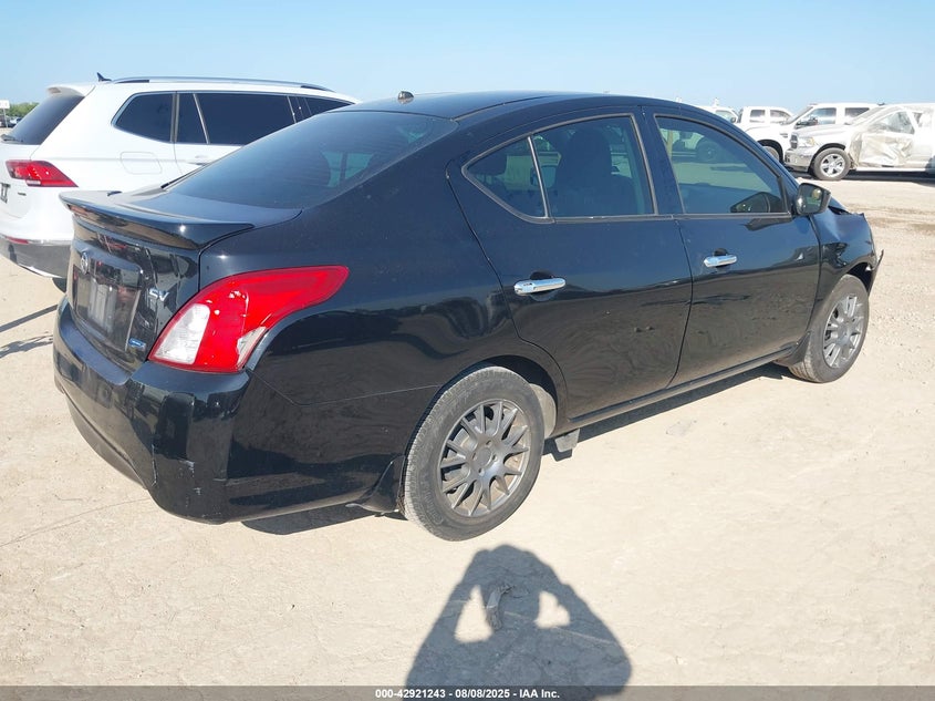 2016 NISSAN VERSA 1.6 SV - 3N1CN7AP8GL873210