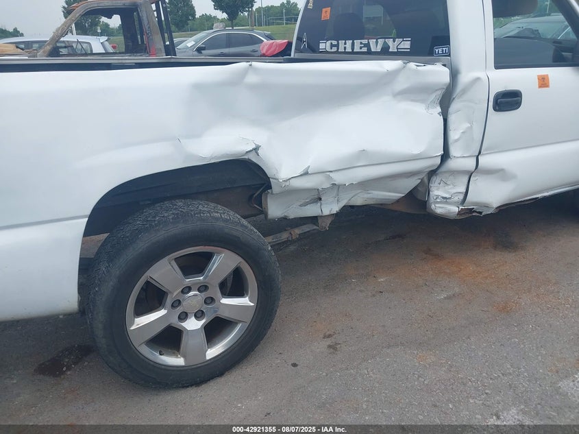 2004 Chevrolet Silverado 1500 Work Truck VIN: 1GCEC14X94Z219504 Lot: 42921355