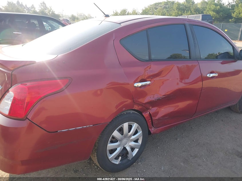 2017 NISSAN VERSA 1.6 SV - 3N1CN7AP7HK463599