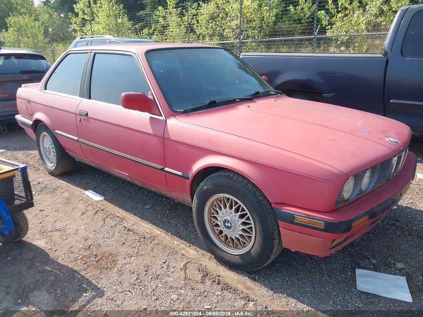 WBAAA2304KAE71915 1989 BMW 3ER photo no. 2
