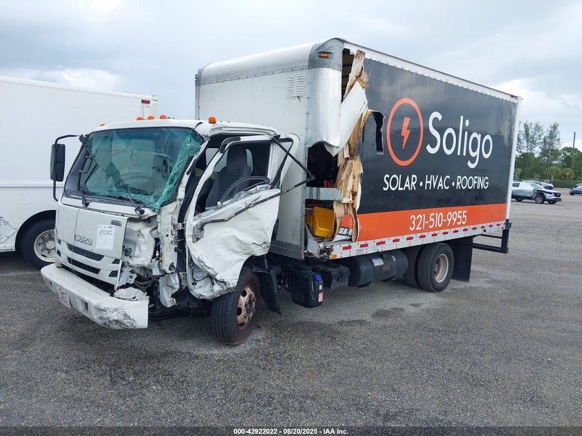 2019 Isuzu Npr Hd white van diesel JALC4W16XK7008901 photo #3