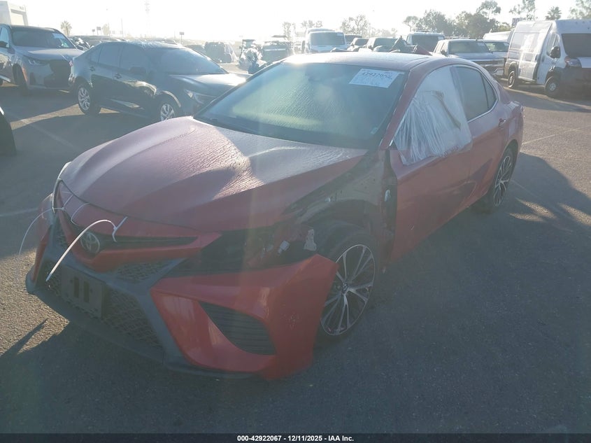 4T1G11AKXLU300798 2020 TOYOTA CAMRY photo no. 2
