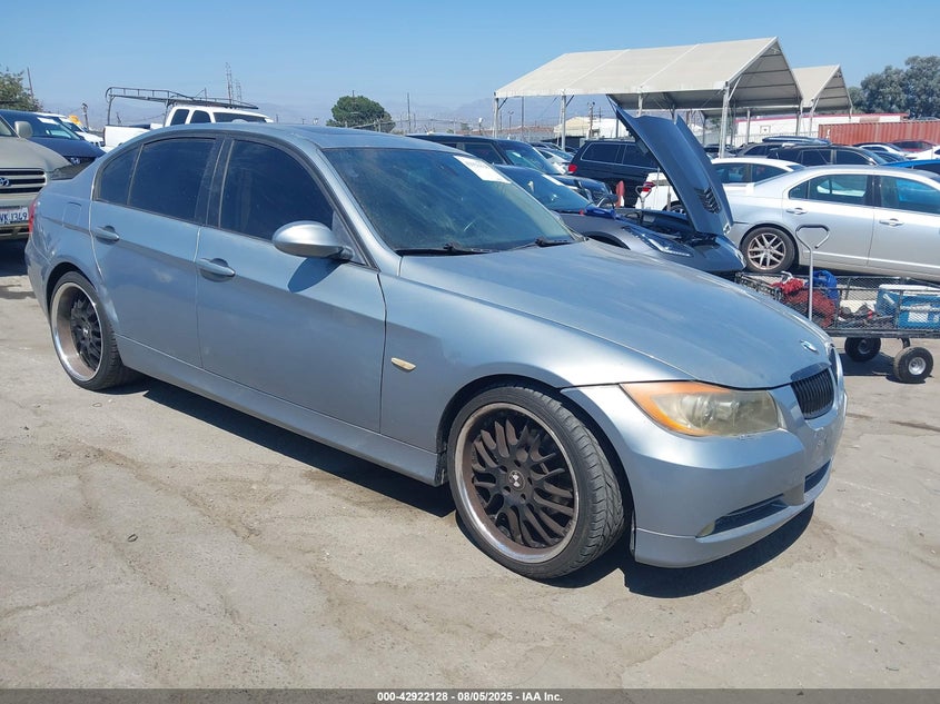 WBAVB13526KX51608 2006 BMW 325I auction photo 1