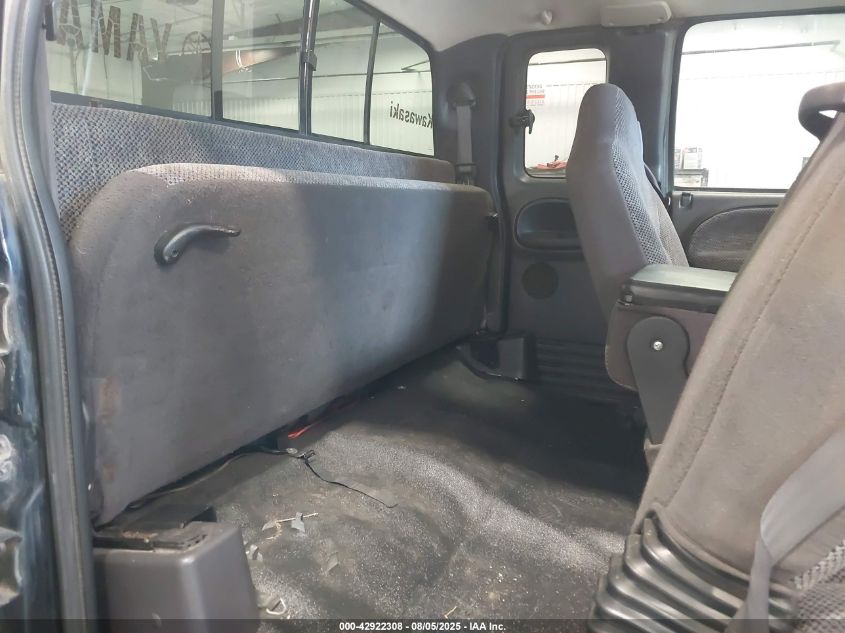 2000 Dodge Ram 2500 St VIN: 3B7KF23Z5YG123720 Lot: 42922308