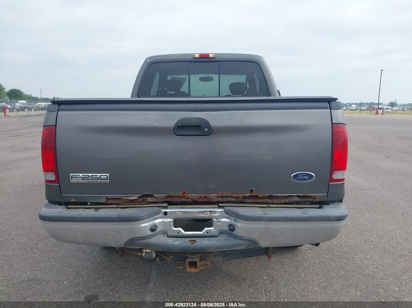 2005 Ford F-250 Lariat/Xl/Xlt VIN: 1FTSX21P65EC60182 Lot: 42923124