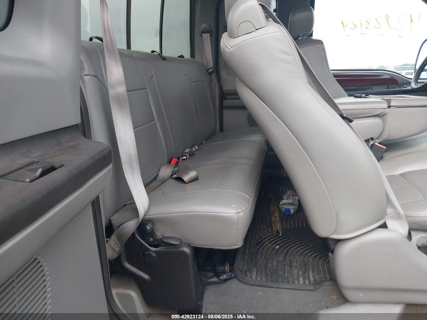 2005 Ford F-250 Lariat/Xl/Xlt VIN: 1FTSX21P65EC60182 Lot: 42923124