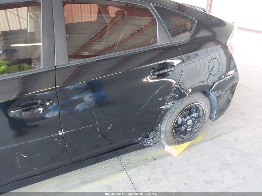 2015 Toyota Prius Two VIN: JTDKN3DU0F1952153 Lot: 42923311